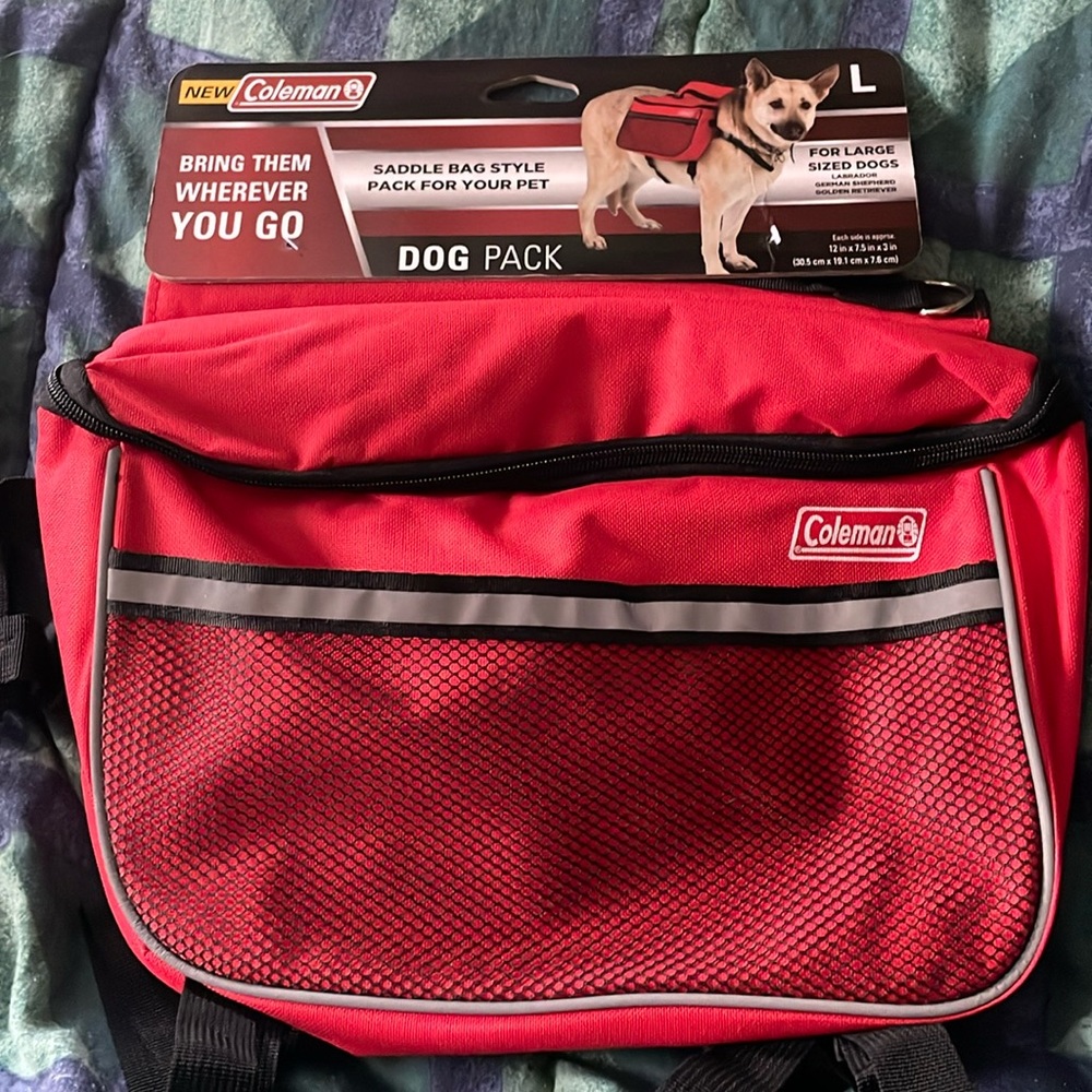 Dog Backpack Coleman Saddle Bag Leash Ring Camping Travel Accessory NWT Large